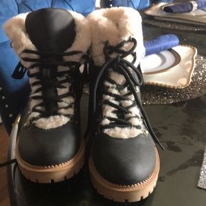 Maxxy fur boots